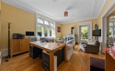 Einfamilienhaus 10.5 Zimmer - image - 10