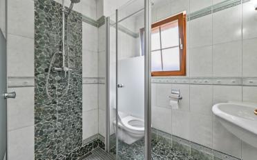 Single house 8 rooms - image - 13