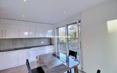 Apartment 10 rooms - image - 7
