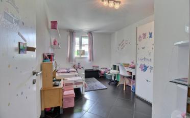 Apartment 4 rooms - image - 8