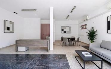 Ladenfläche ein Zimmer - image - 1