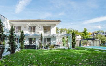 Residential building 10 rooms - image - 7