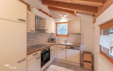 Residential building 7.5 rooms - image - 3