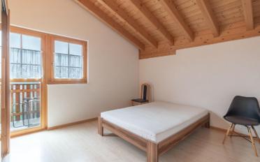 Residential building 7.5 rooms - image - 7