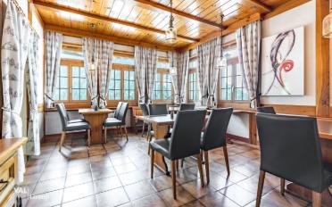 Mixed use property - image - 9