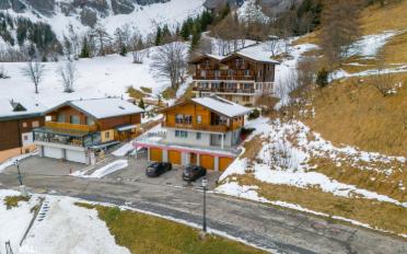 Einfamilienhaus 5.5 Zimmer - image - 1