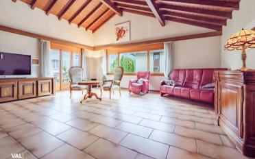 Einfamilienhaus 9.5 Zimmer - image - 4