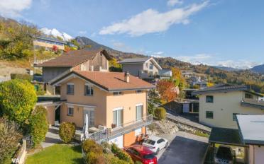 Einfamilienhaus 4.5 Zimmer - image - 1