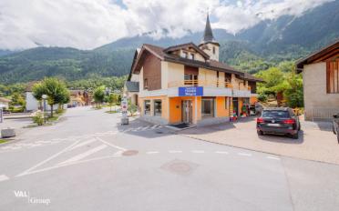 Immeuble mixte 7.5 pièces - image - 1