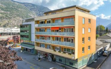 Wohnung 4.5 Zimmer - image - 1