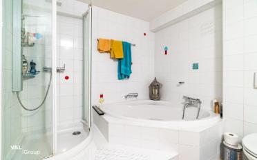 Terrassenwohnung 5.5 Zimmer - image - 12