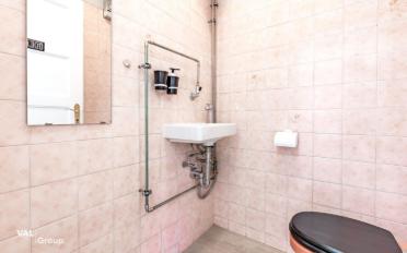 Office - image - 8