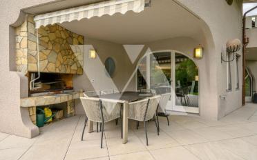 Single house 8 rooms - image - 10