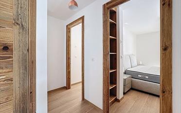 Apartment 4.5 rooms - image - 12