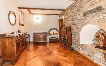Apartment 4 rooms - image - 3