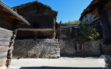 Chalet 5.5 pièces - image - 3