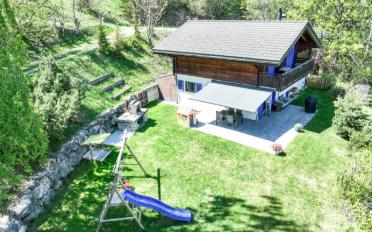 Chalet 5.5 pièces - image - 2