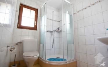 Chalet 5.5 rooms - image - 11