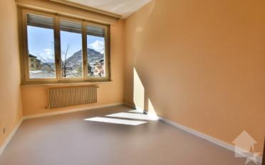 Bureau 7 pièces - image - 12