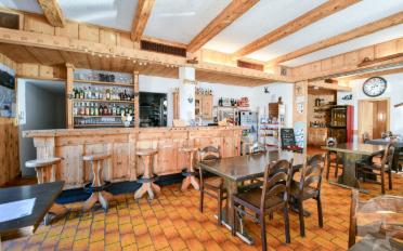 Restaurant 10 pièces - image - 2