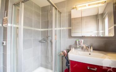 Apartment 4 rooms - image - 9