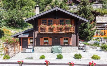 Chalet 4.5 rooms - image - 1
