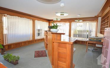 Shop 3.5 rooms - image - 2