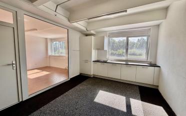 Bureau - image - 2