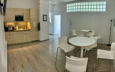 Office - image - 4