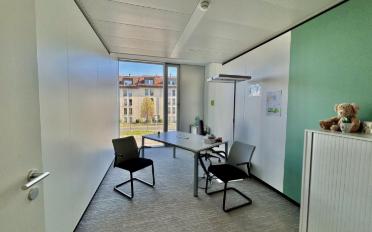 Bureau - image - 8