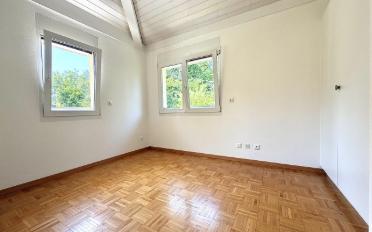 Maison contiguë 8 pièces - image - 10