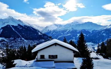 Chalet 4.5 rooms - image - 1