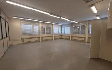 Commercial - image - 4