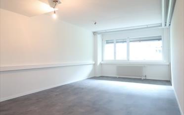 Office - image - 9