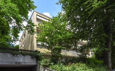 Office - image - 2