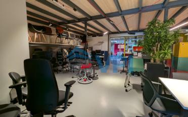 Bureau - image - 8