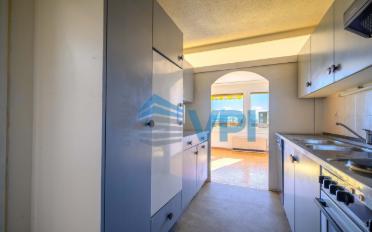 Apartment 4 rooms - image - 3