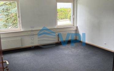 Office - image - 10