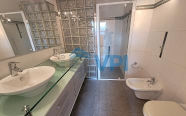 Apartment 6 rooms - image - 12