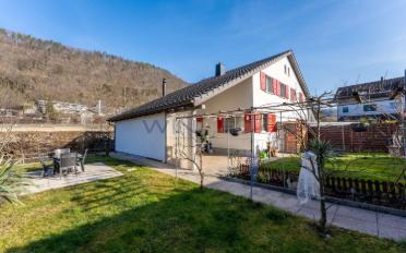 Einfamilienhaus 6.5 Zimmer - image - 1