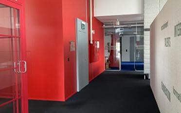 Office - image - 10