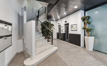 Office - image - 9
