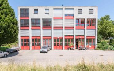 Office - image - 5