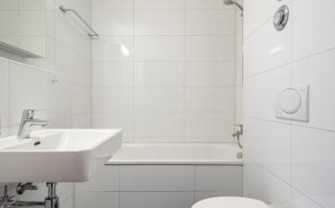 Apartment 2.5 rooms - image - 8