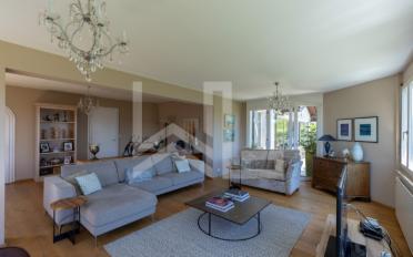 Single house 10 rooms - image - 8