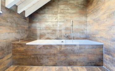 Single house 12 rooms - image - 10