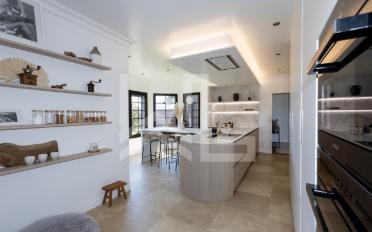 Maison 8.5 pièces - image - 3