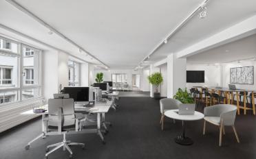 Office - image - 4