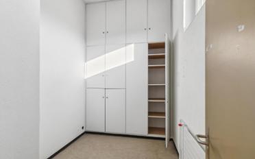 Commercial - image - 5