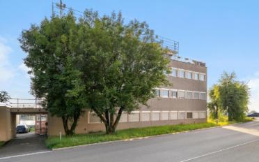 Commercial - image - 2